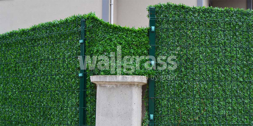 artificial-grass-fence-panel-manufacturer